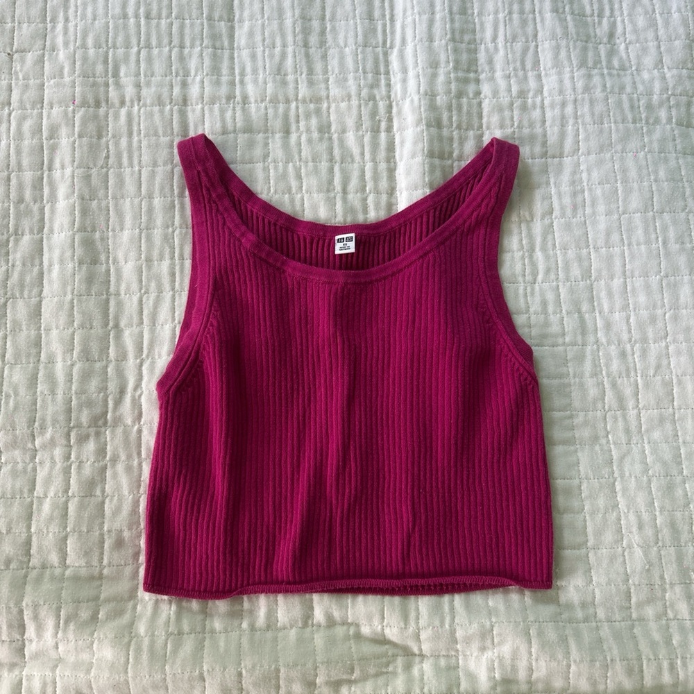 Uniqlo Pink Ribbed Crop Tank Top